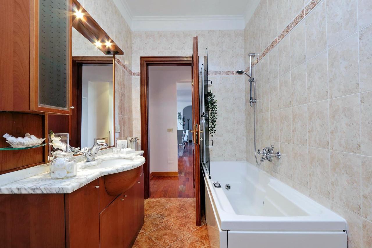 Colosseo Sunset Apartment Rom
